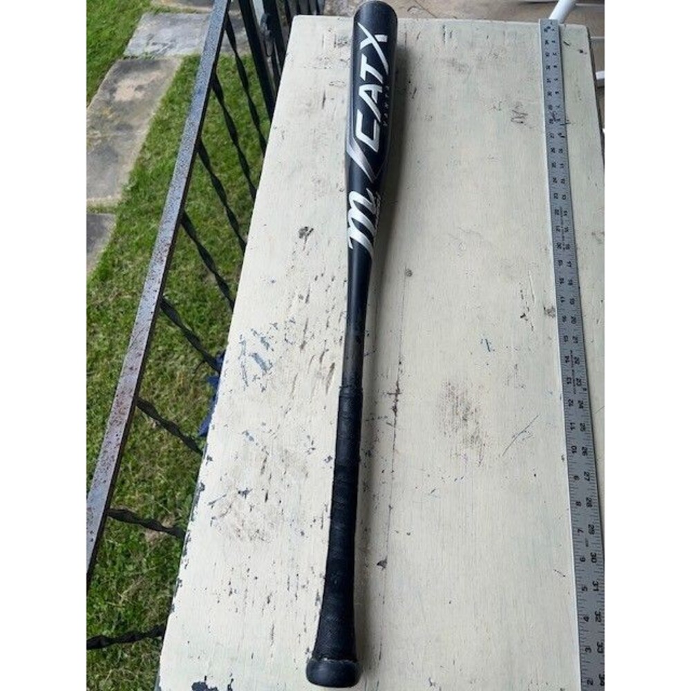 Marucci CATX Vanta 2 5/8” Dia. 33”x30 oz Preowned